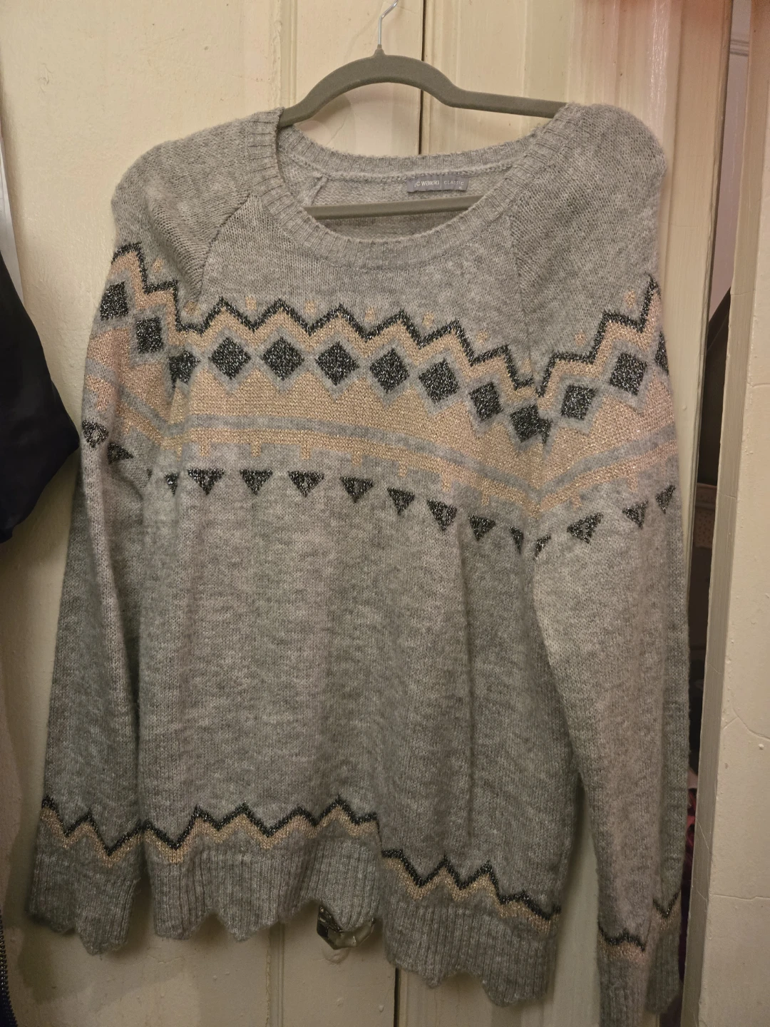 XL SIZE WOMEN SWEATER GRAY WITH COLOR EMBLELISHED  STYLE - photo 3