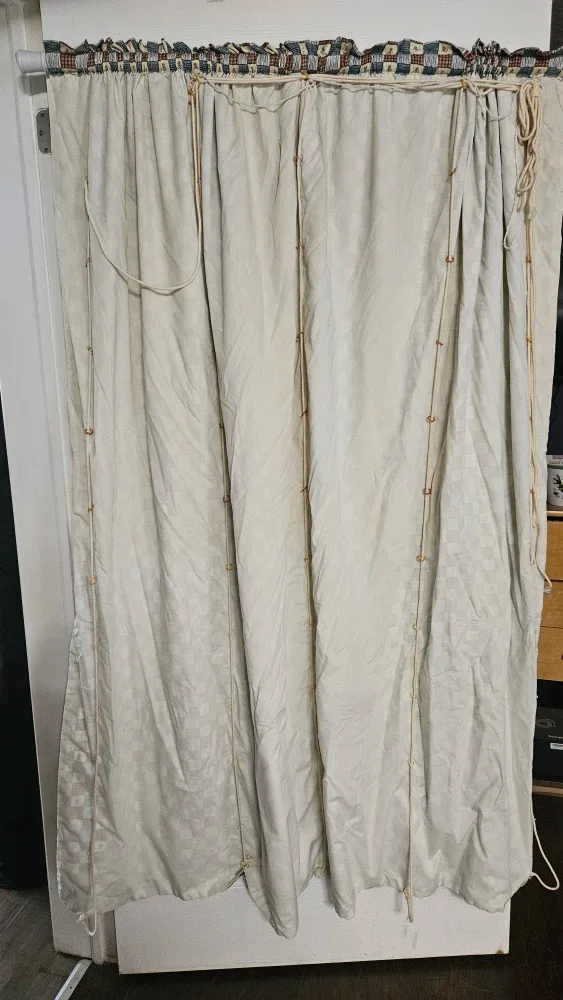 Handmade Baby Quilt, Diaper Bag, Wall Hook image indicator(8)