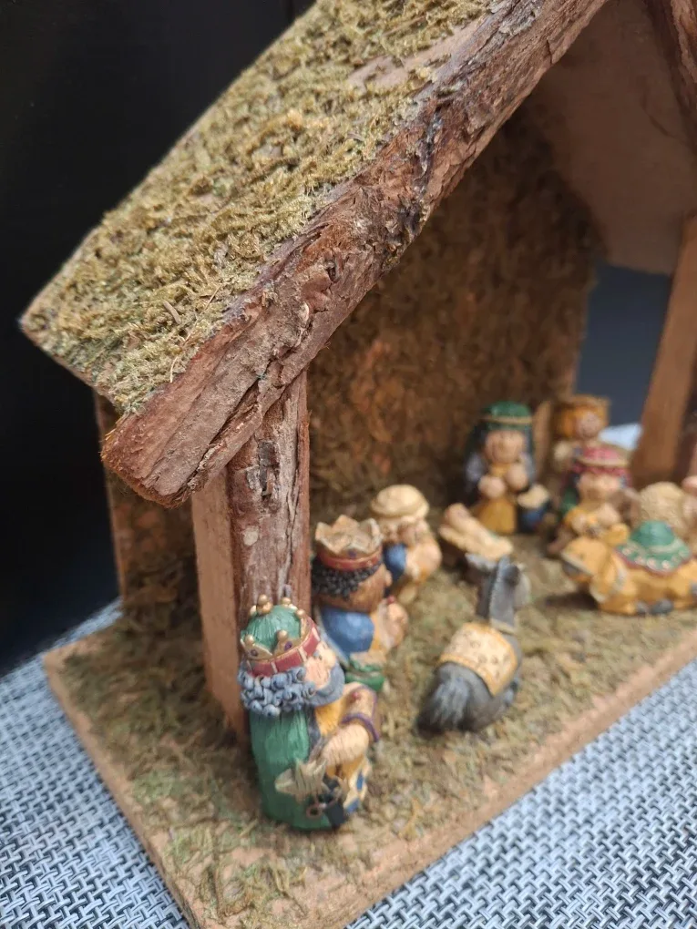 Nativity Scene with Wooden Stable image indicator(3)