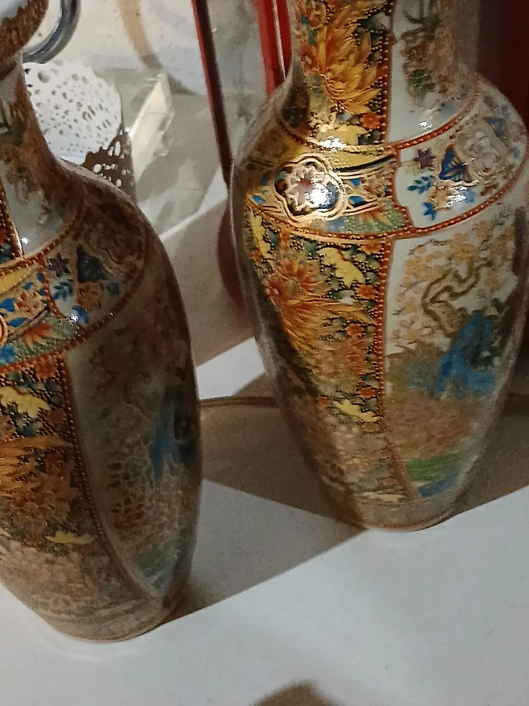 Pair of Decorative Vases image indicator(4)