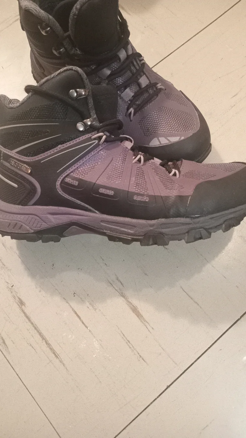 ISODRY Women's Hiking Boots - Size 8 image indicator(2)