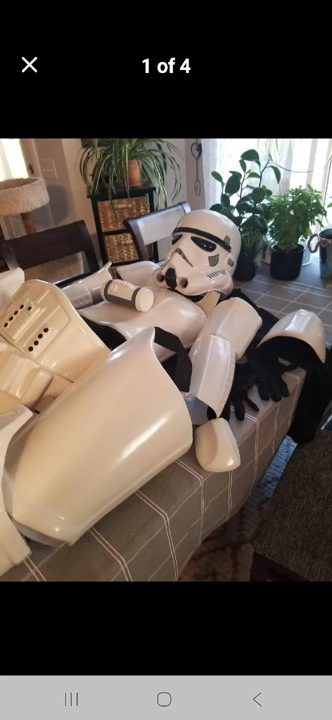 Star Wars Stormtrooper Costume image indicator(2)
