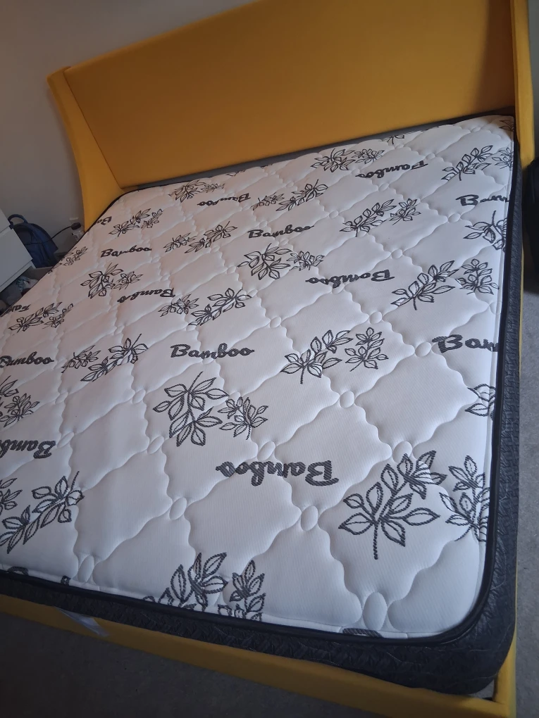 King size bed + mattress - photo 3