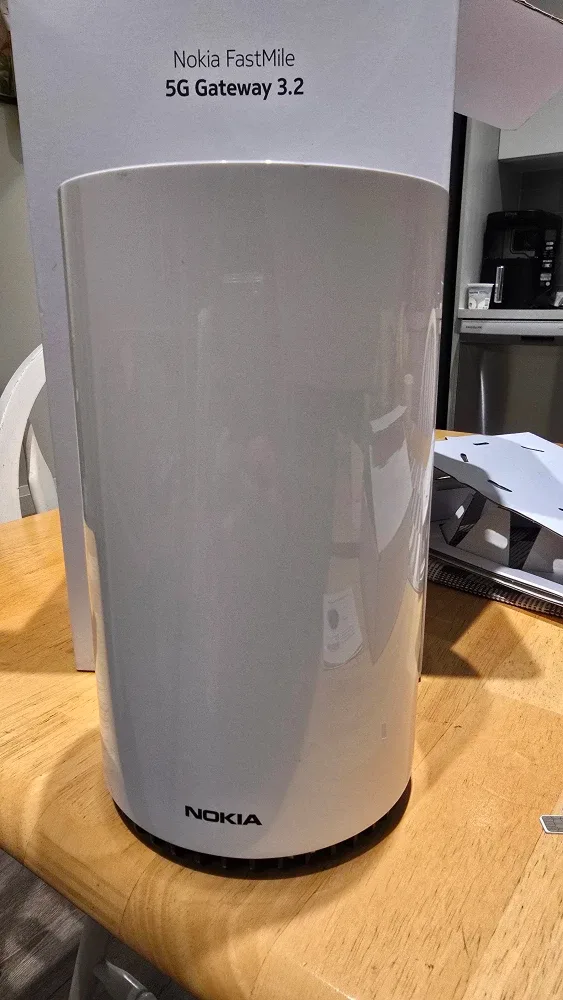 Nokia FastMile 5G Gateway 3.2 - Like New image indicator(2)