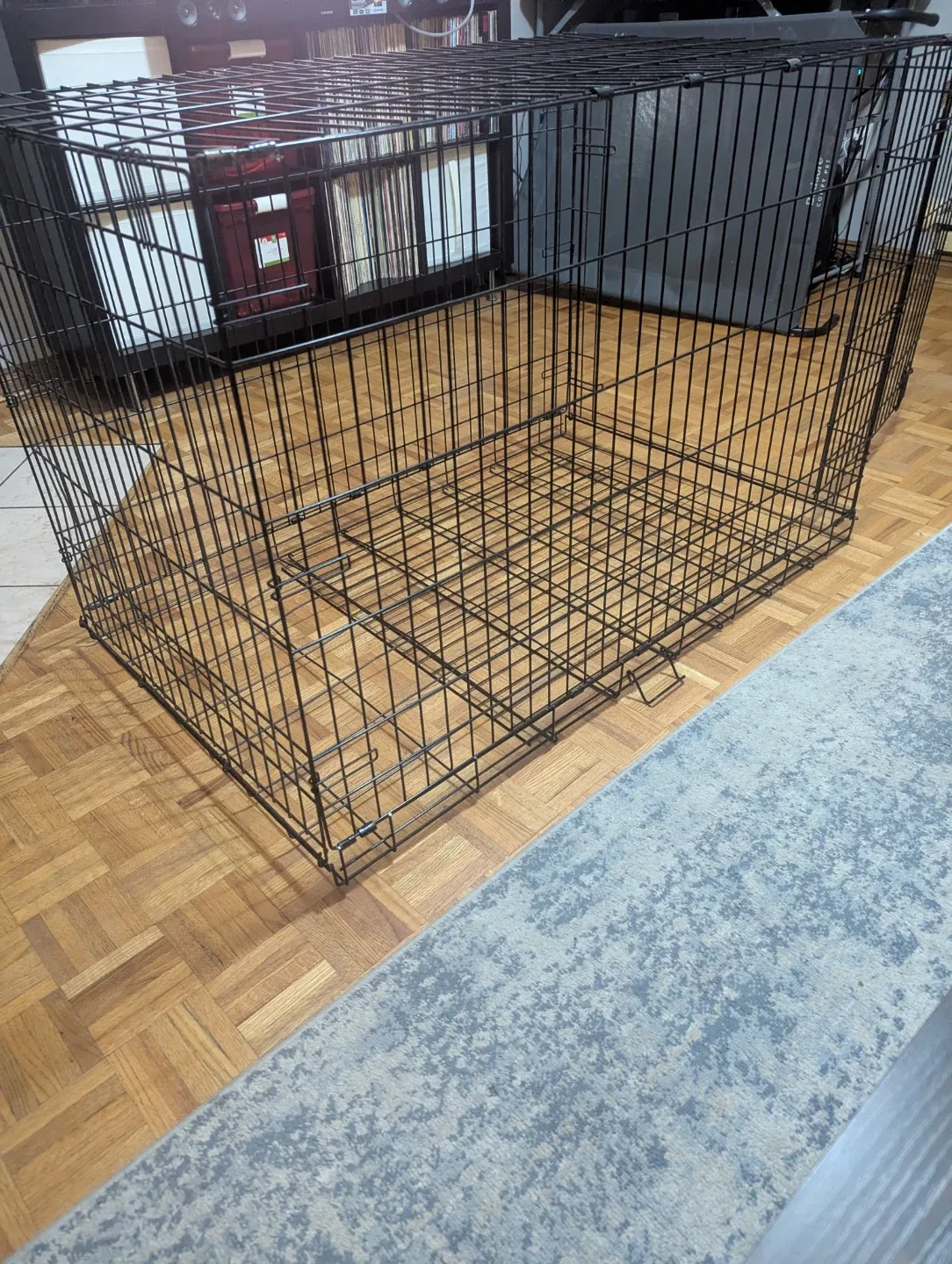 Large dog crate image indicator(2)