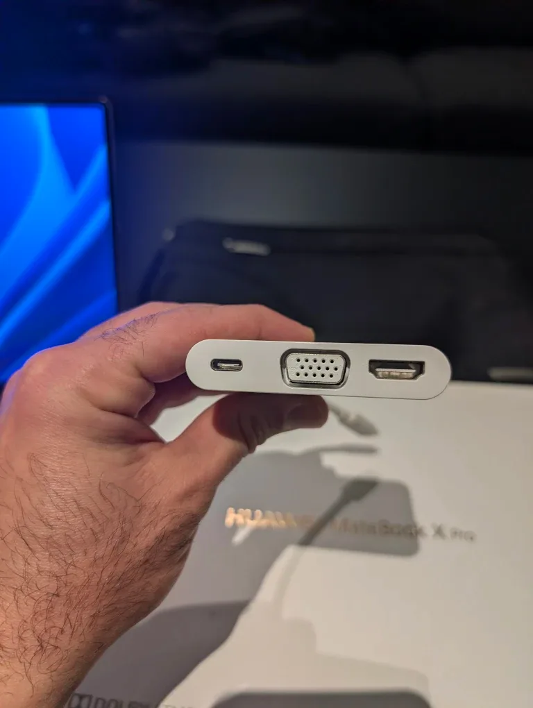 Huawei MateBook X Pro Laptop image indicator(2)