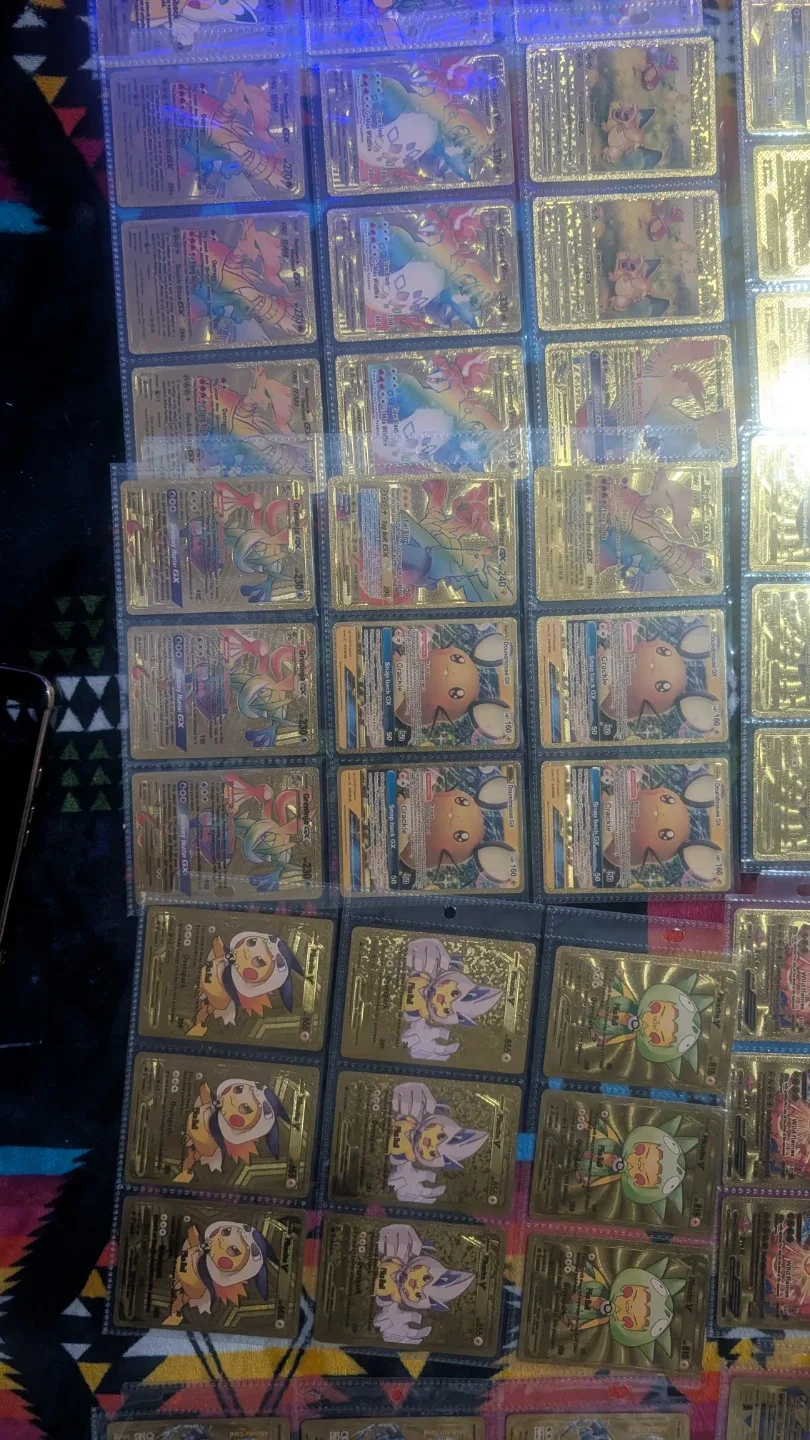 Pokemon Gold Metal Cards Collection image indicator(4)