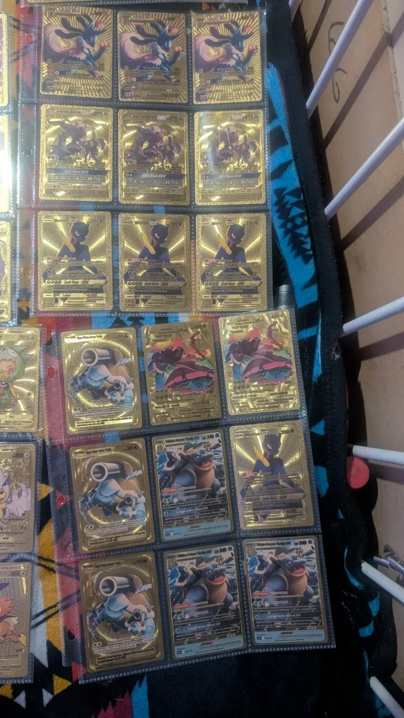 Pokemon Gold Metal Cards Collection image indicator(7)