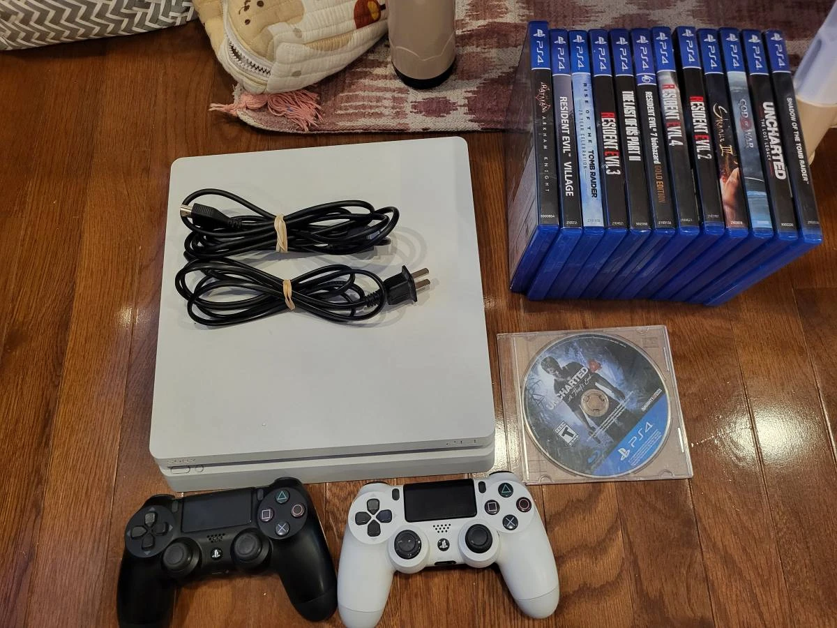 PS4 Games Bundle - Resident Evil, Tomb Raider, Uncharted - photo 4