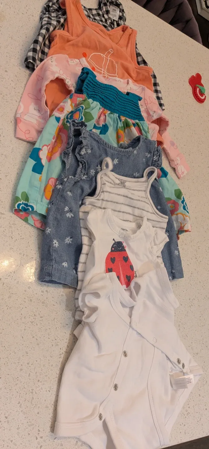 Baby Girl Clothes Bundle - Various Sizes image indicator(2)