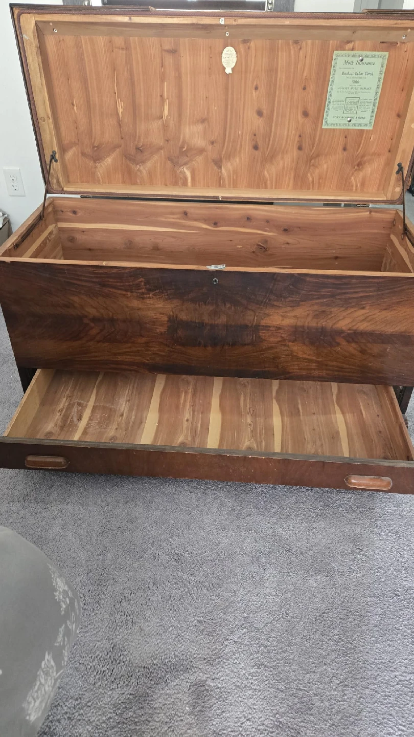 Vintage Cedar Chest with Drawer