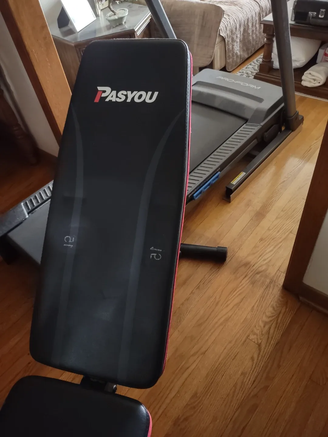 Pasyou Adjustable Weight Bench image indicator(3)