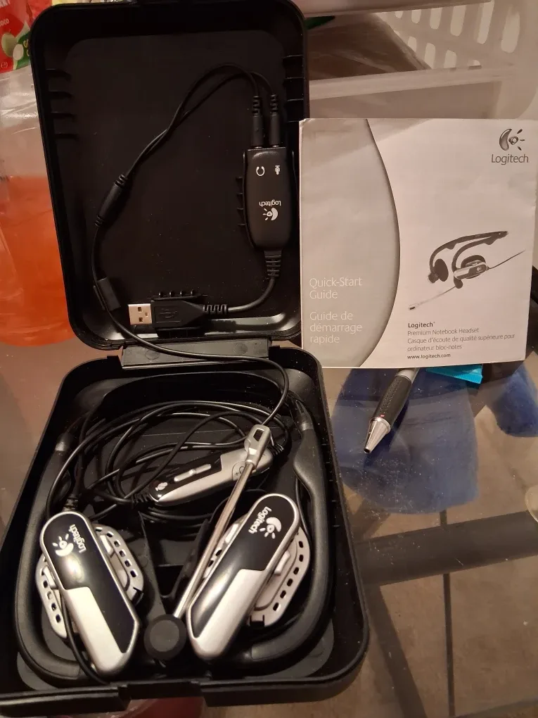 Logitech Premium Notebook Headset with Traveling Case