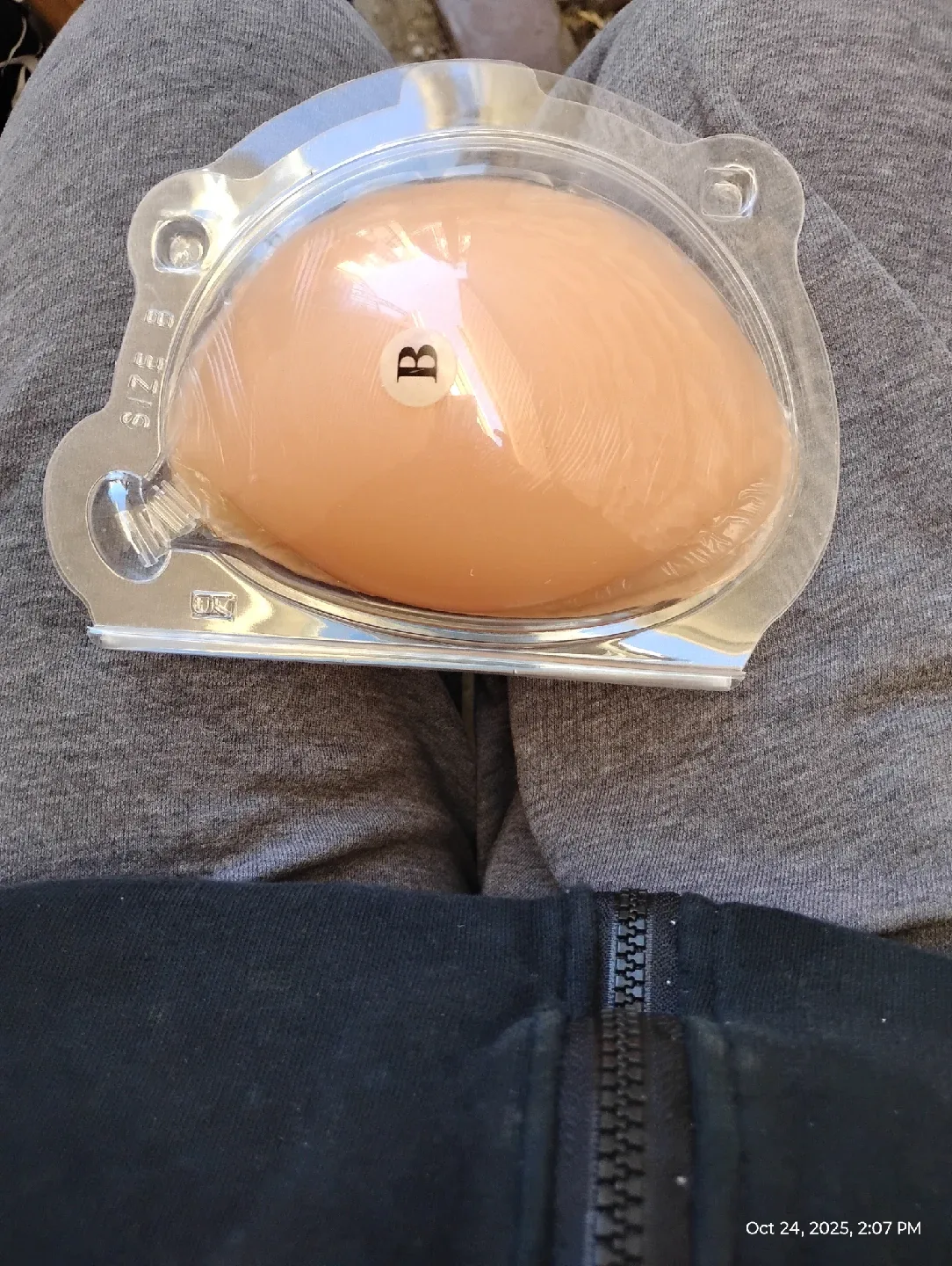 Unbranded B size Breast Forms thumbnail