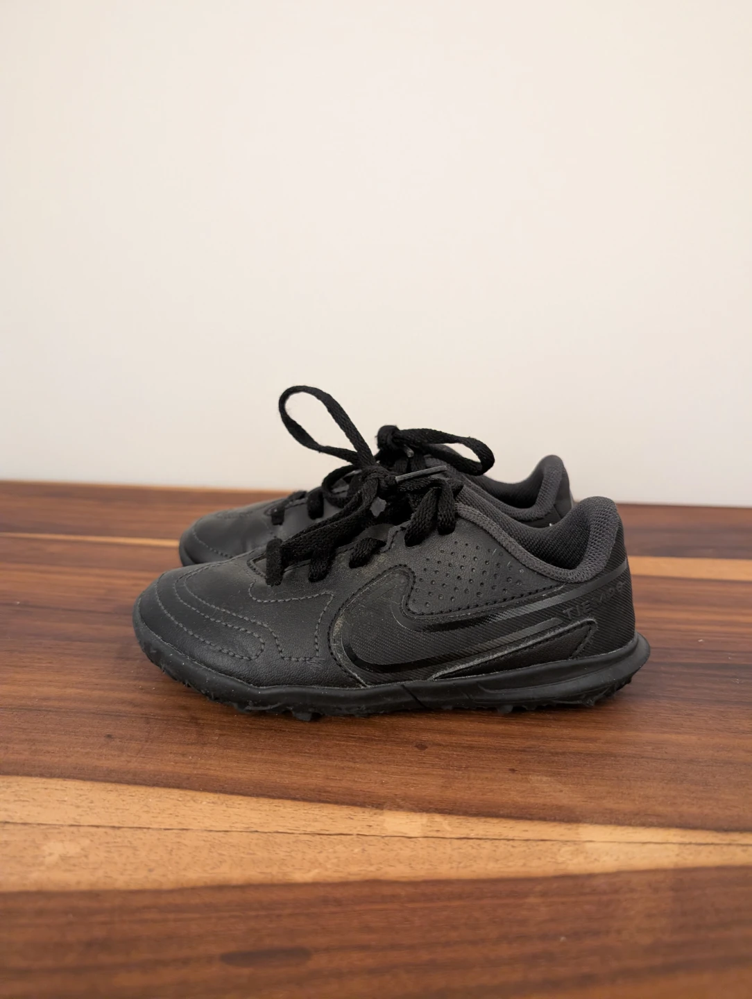 Nike Tiempo Soccer Shoes - Size 11C - photo 3