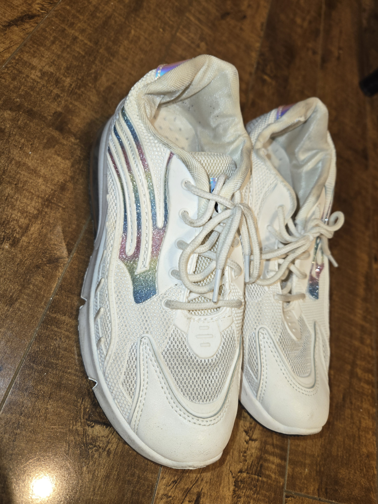 White Fashion Sneakers - photo 2