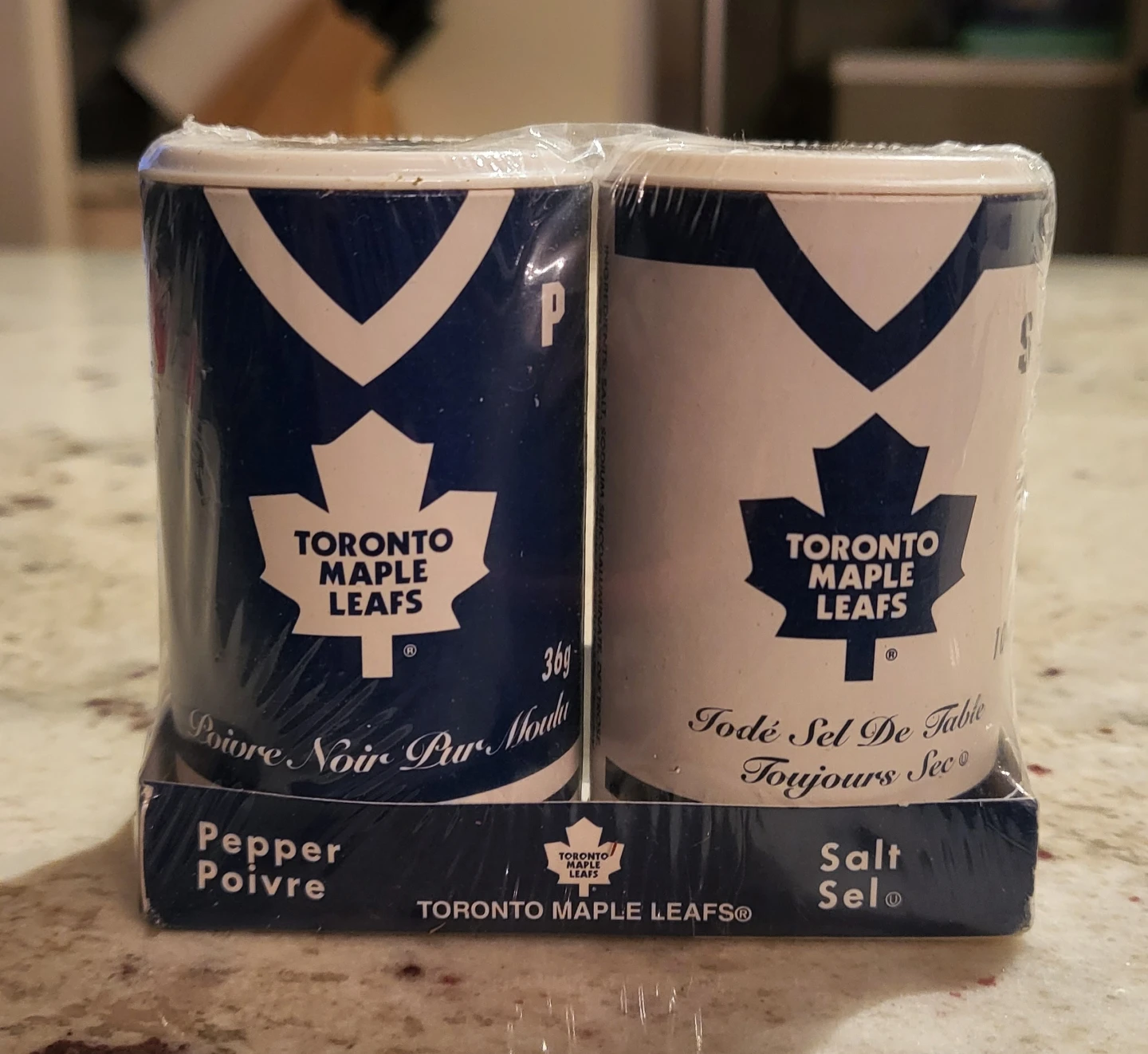 New Toronto Maple Leafs Salt & Pepper Shakers