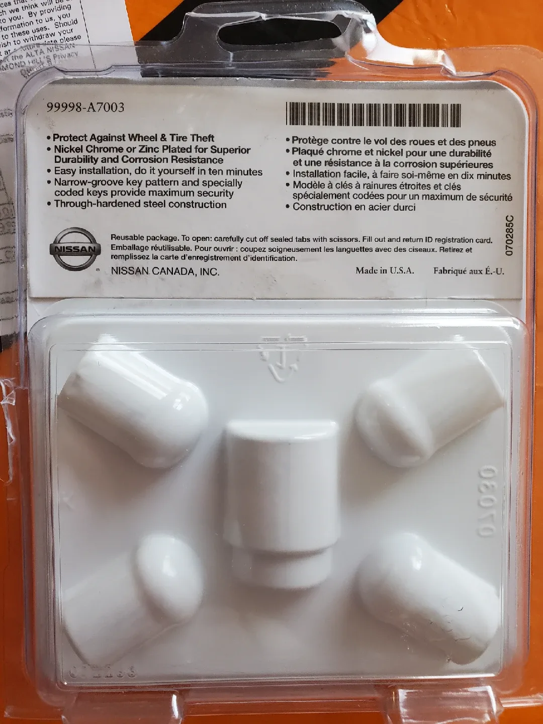 Nissan Wheel Locks - New in Package! image indicator(2)