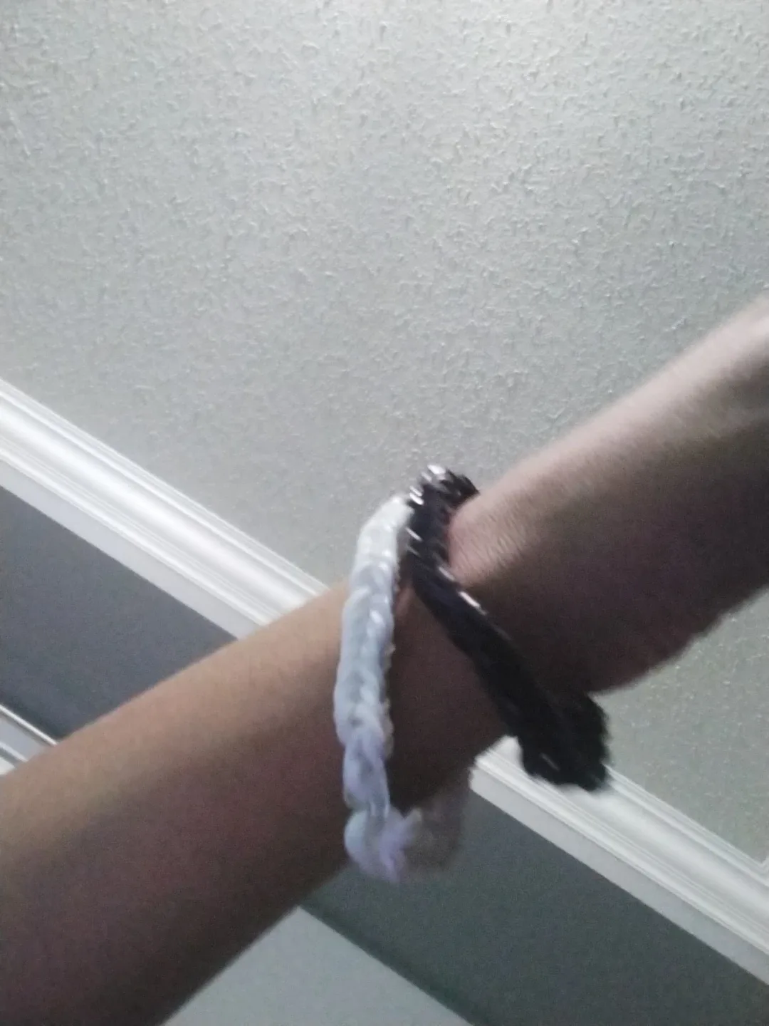 Yin and Yang--Handmade loom bracelets image indicator(2)