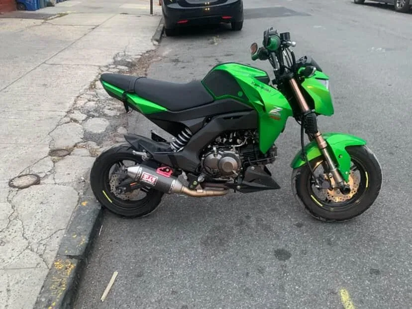 Kawasaki Z125 Pro - Green Motorcycle image indicator(4)