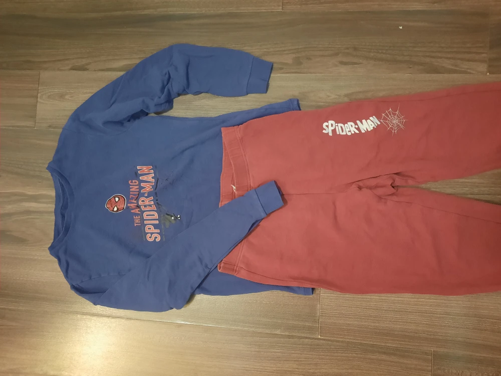 $8 Spider-Man Pajama set Size14 - photo 2