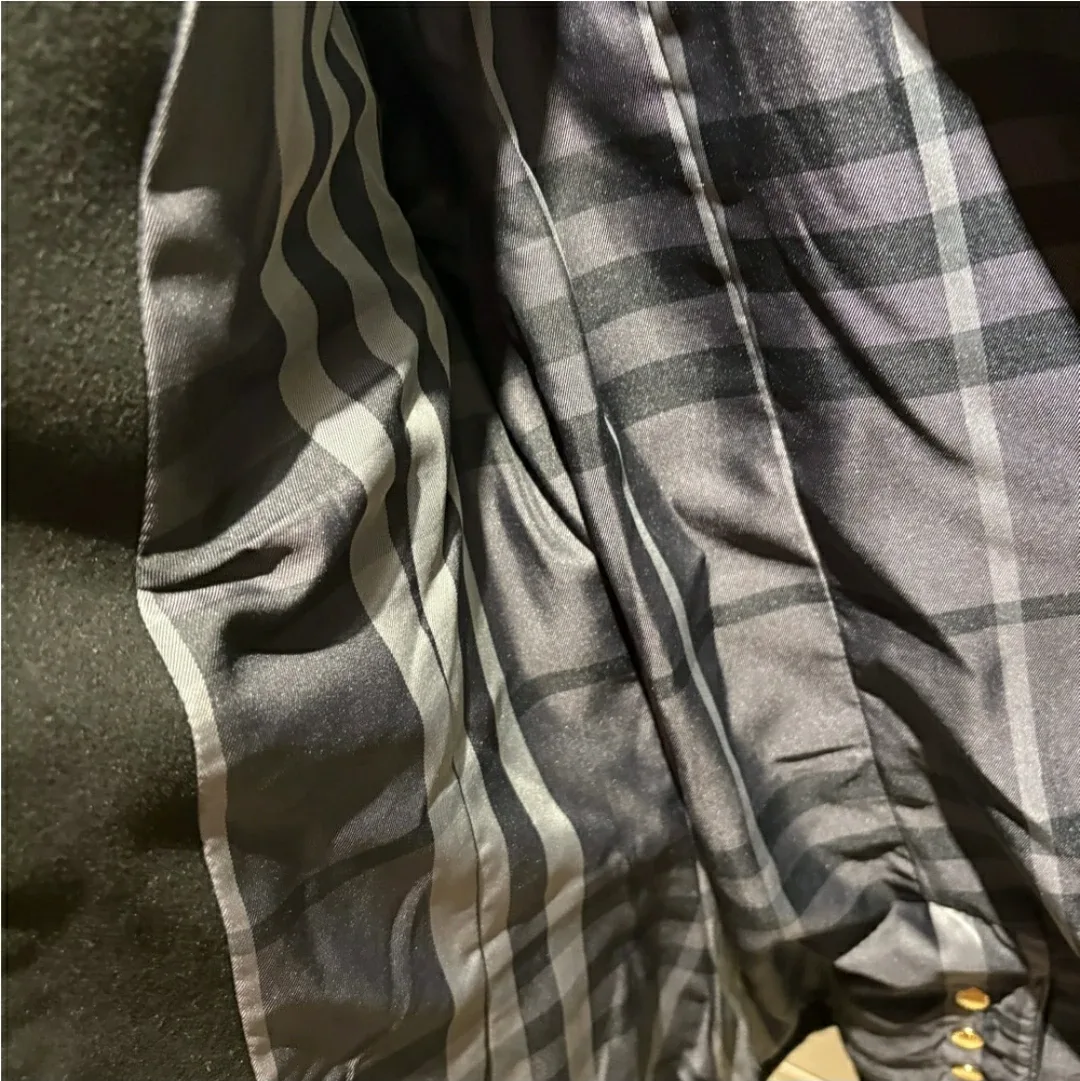 Burberry Wool Jacket w grey nova print plaid lining image indicator(4)