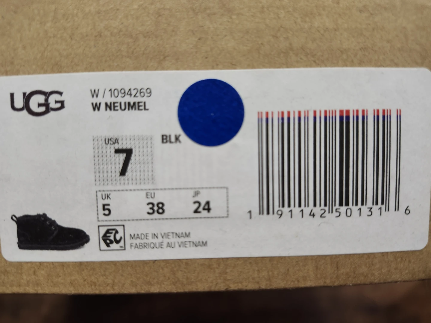 UGG Neumel Women's Boots, Size 7, Black - photo 2