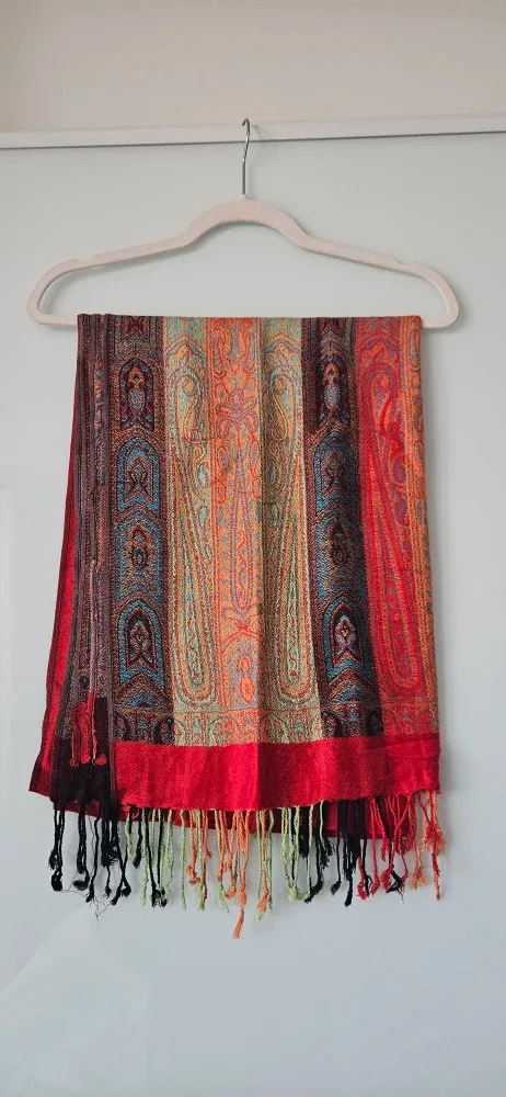 Brand new Red Paisley Pattern Warm Scarf, Pashmina image indicator(4)