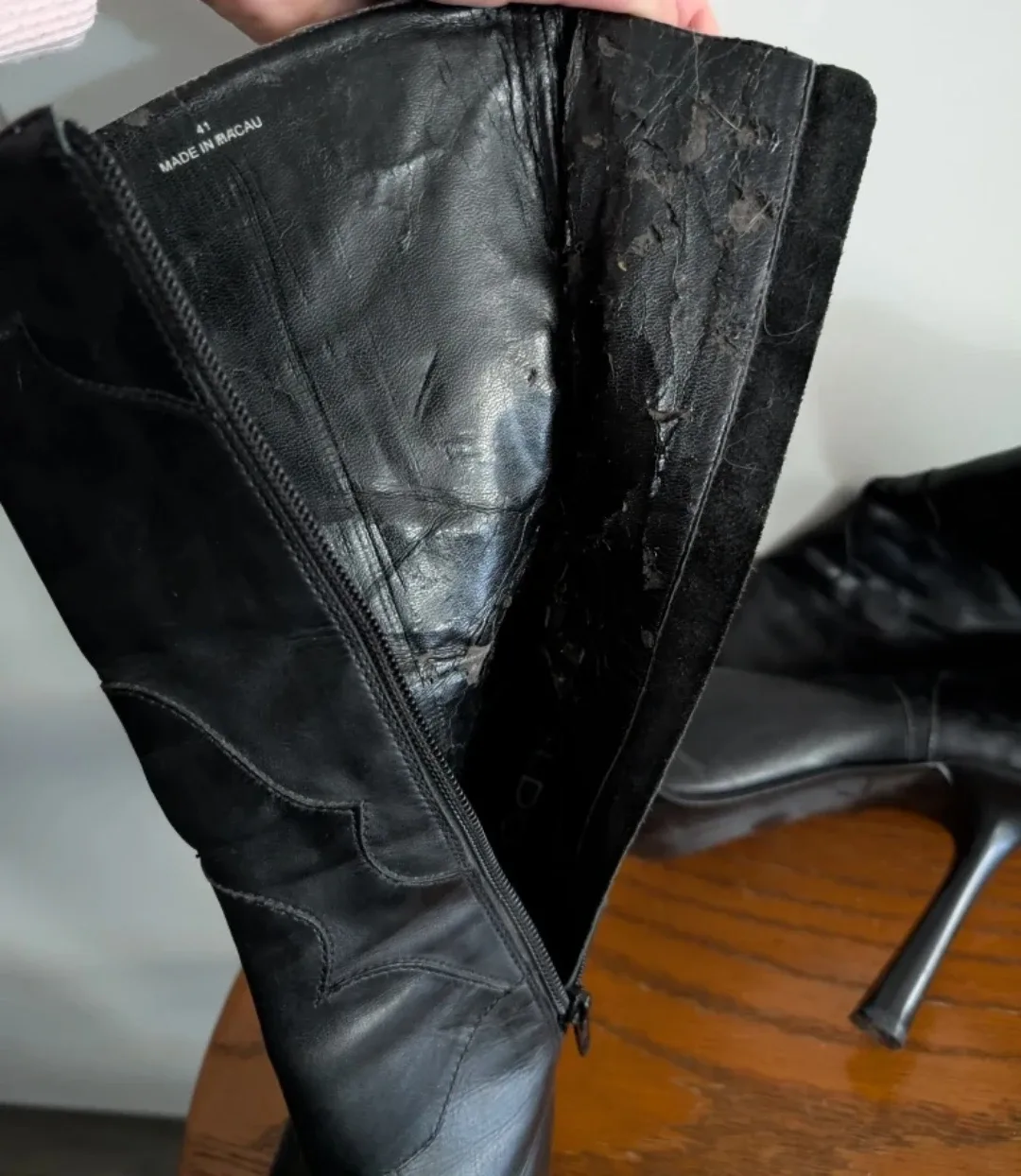 Stylish Black Faux Leather Aldo Boots - Size 10 image indicator(4)