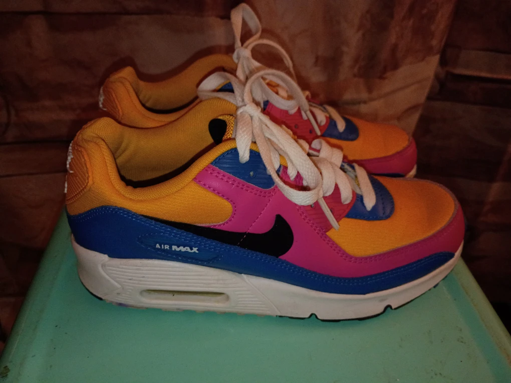 Nike Air Max 90 - Multi-Color sz 5Y