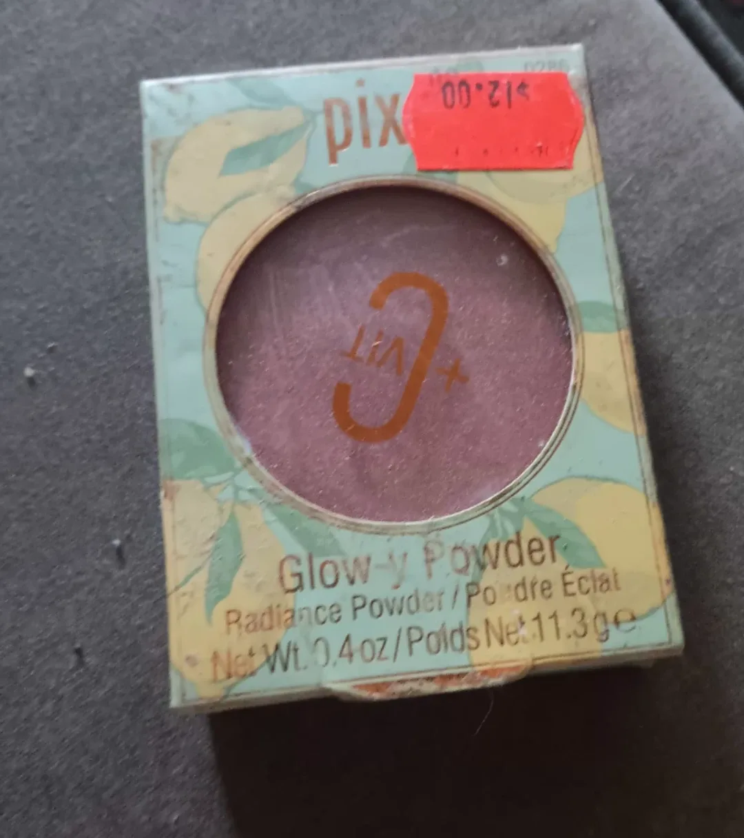 Pixi Glow-y Powder Radiance Powder