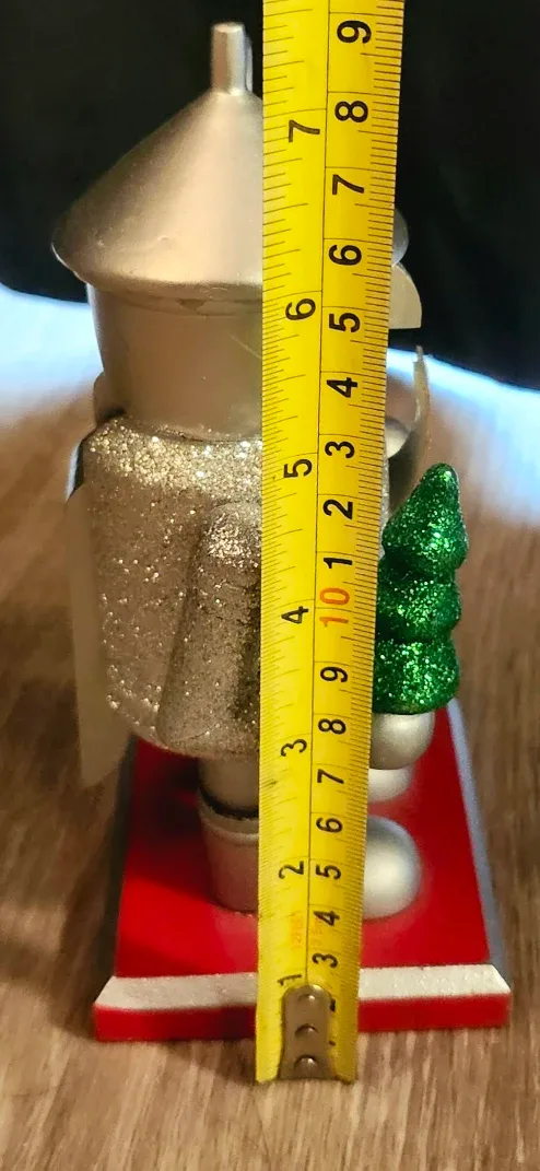 Wizard of Oz Tinman Nutcracker image indicator(5)