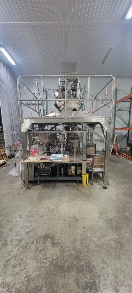 Rotary Premade-Bag Packaging Machine  (RZ8-200D)