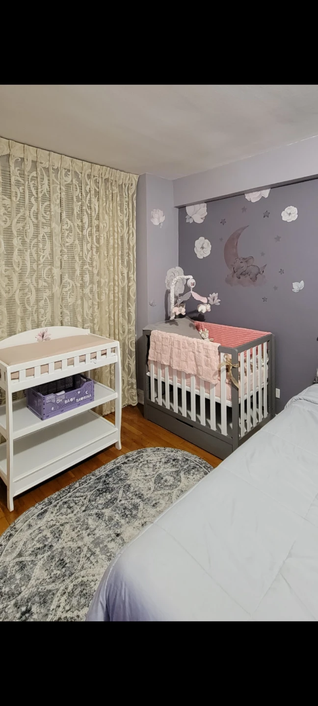 LAST CALL on DaVinci Mini Crib with memory foam 6" mattress - photo 2