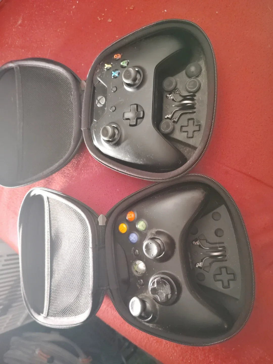 Xbox One Games & Controller Cases image indicator(4)