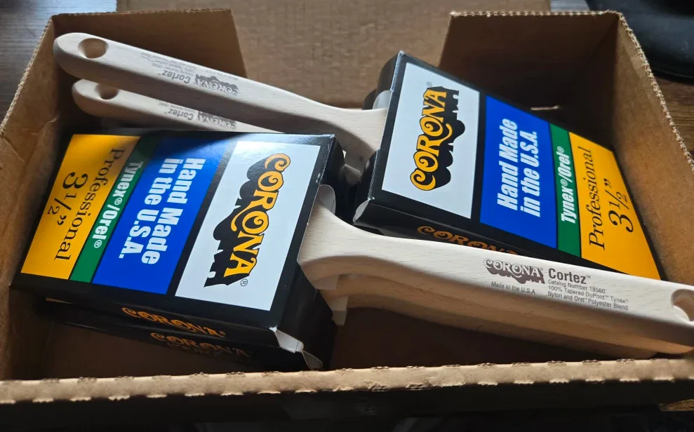 Corona Cortez 3 1/2" Paint Brush - Box of 6 New image indicator(2)