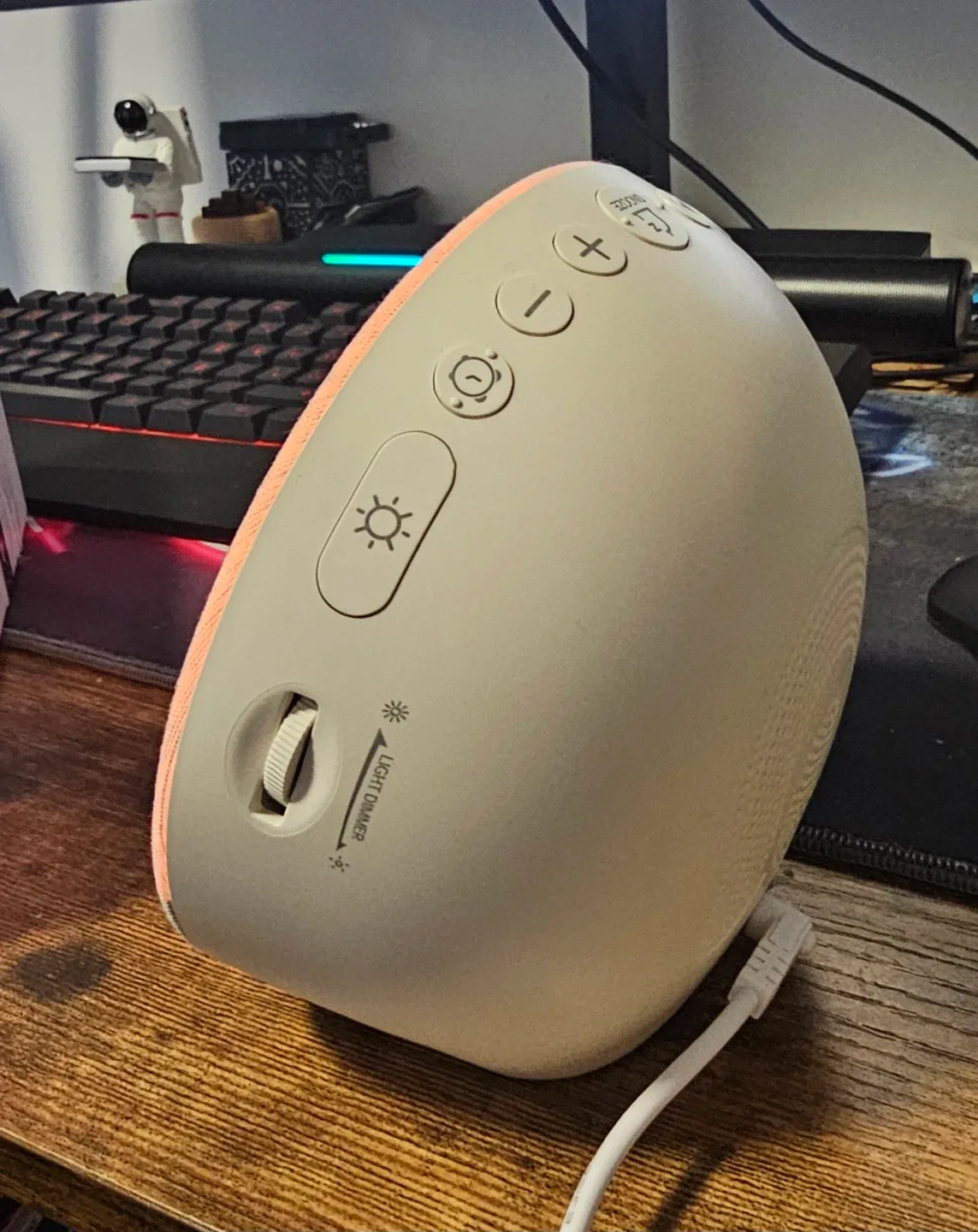 Dreamegg Sunrise Sound Machine with Box image indicator(2)