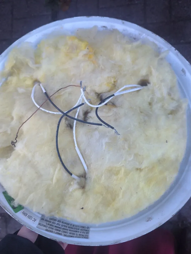 Ceiling Light Fixture image indicator(2)