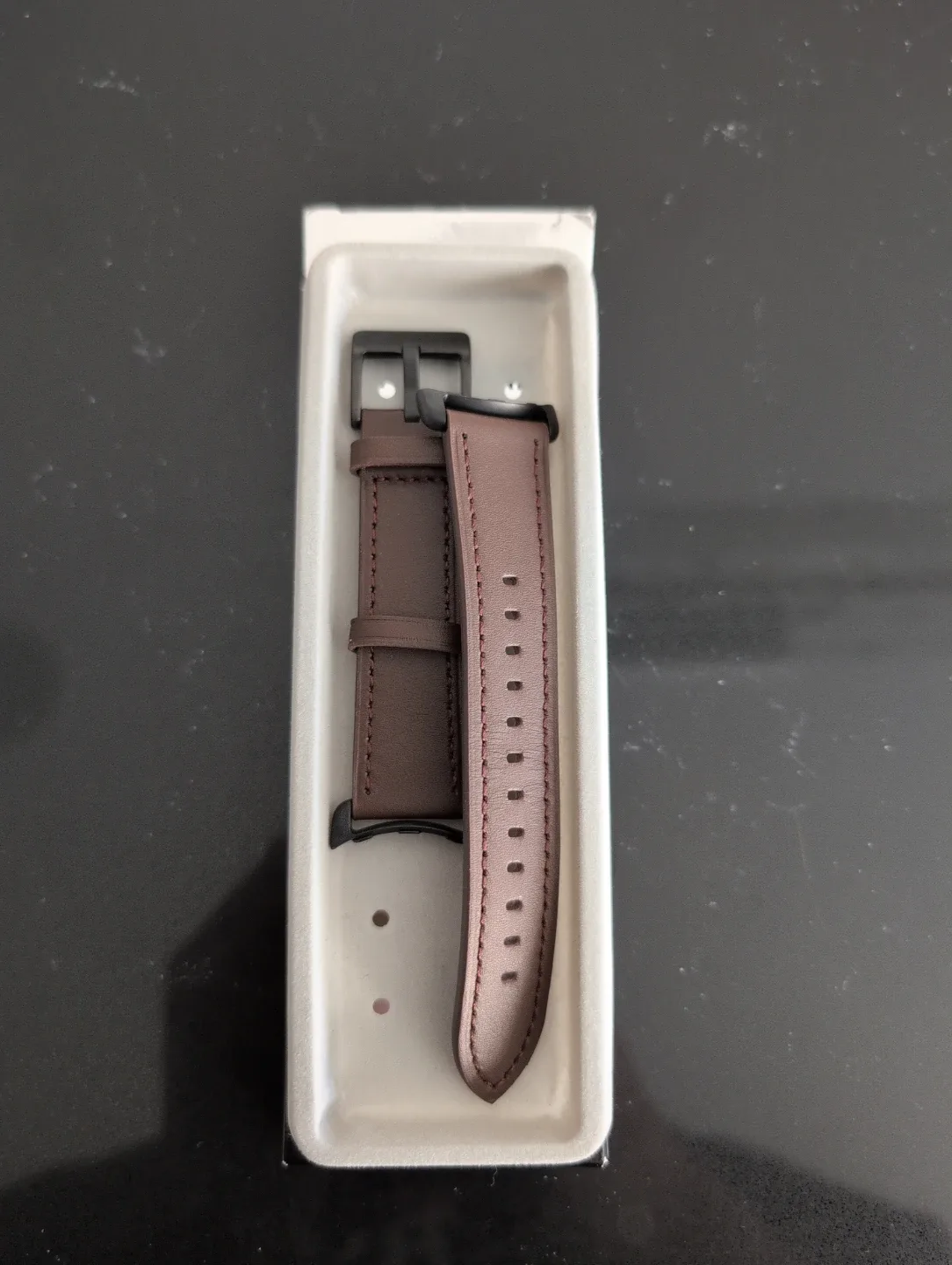 Google Pixel Watch 2 - Black with Extra Band image indicator(6)