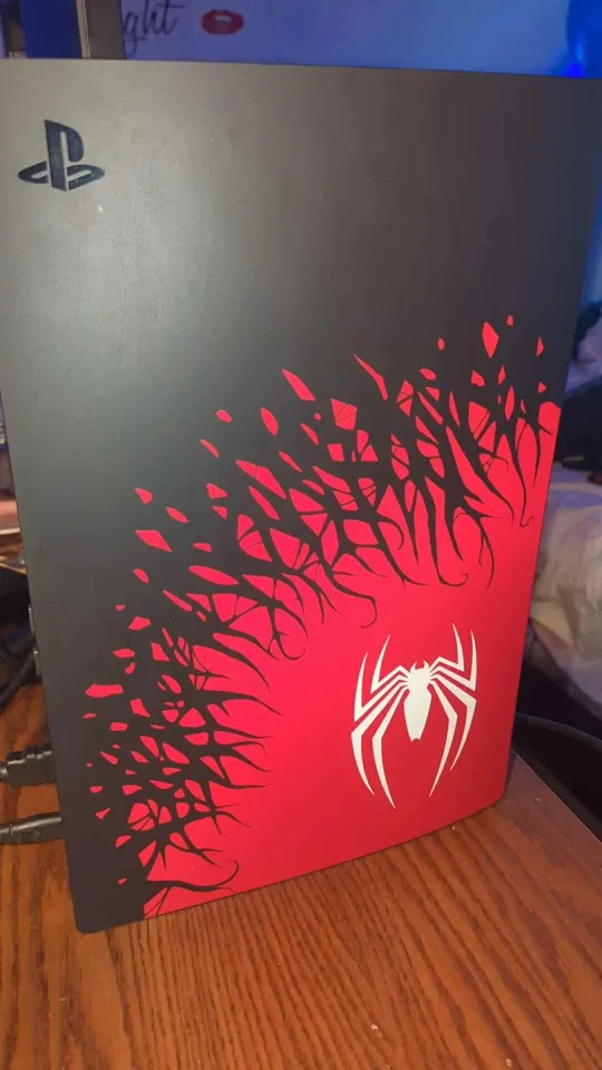 PlayStation 5 (PS5) Spider-Man Edition image indicator(2)