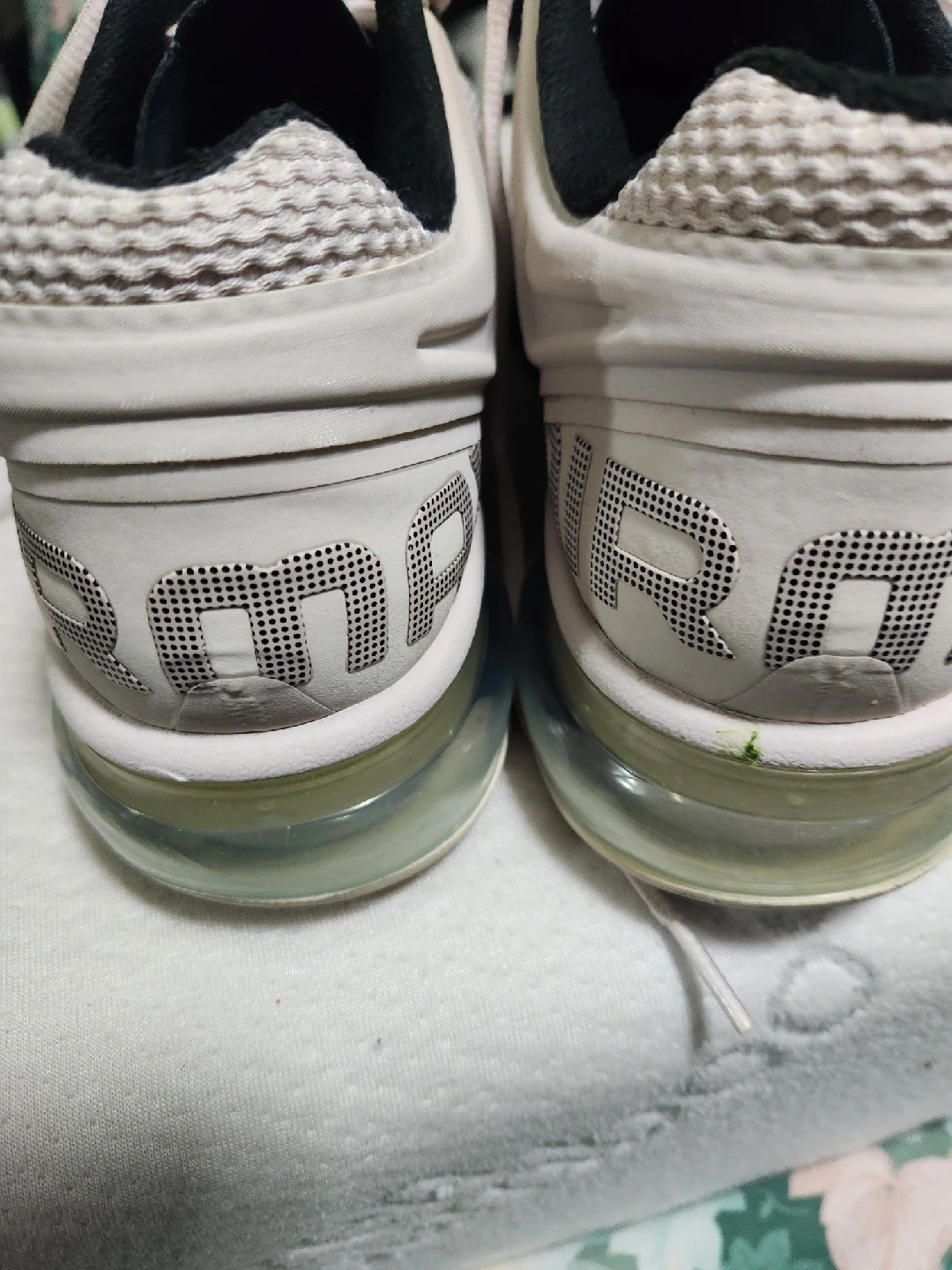 Nike Air Max Shoes - photo 3
