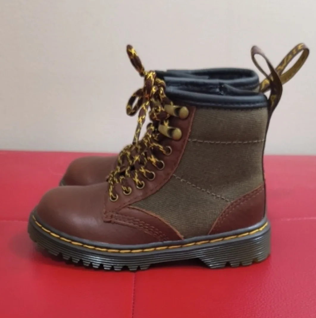 Dr. Martens 1460 Panel T Boots - Kids US 7