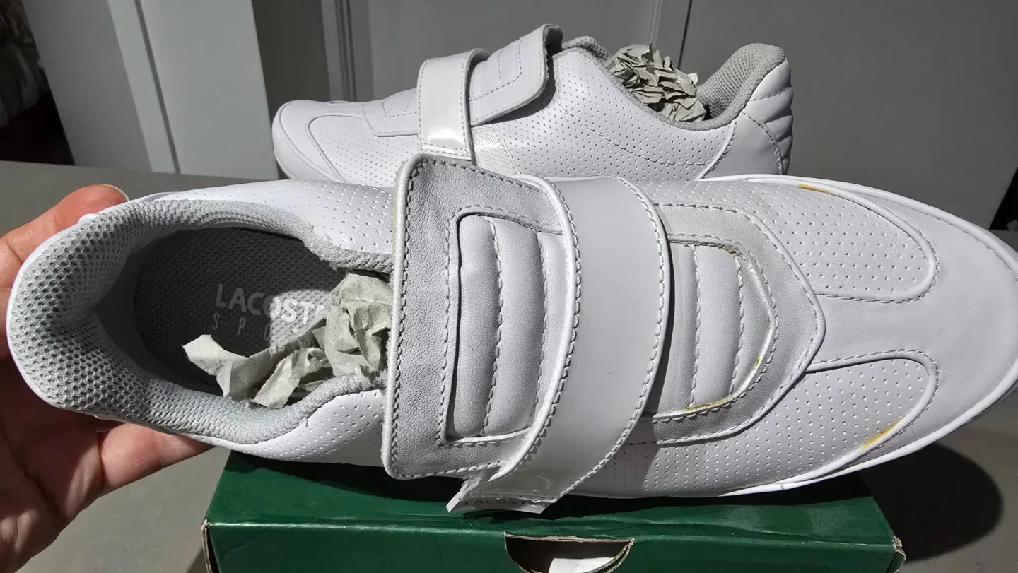 Brand New in Box- Ladies Lacoste Natasia Shoes Size 7 image indicator(2)