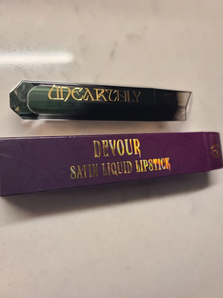 New Unearthly Cosmetics Devour Satin Liquid Lipstick/Gloss image indicator(4)