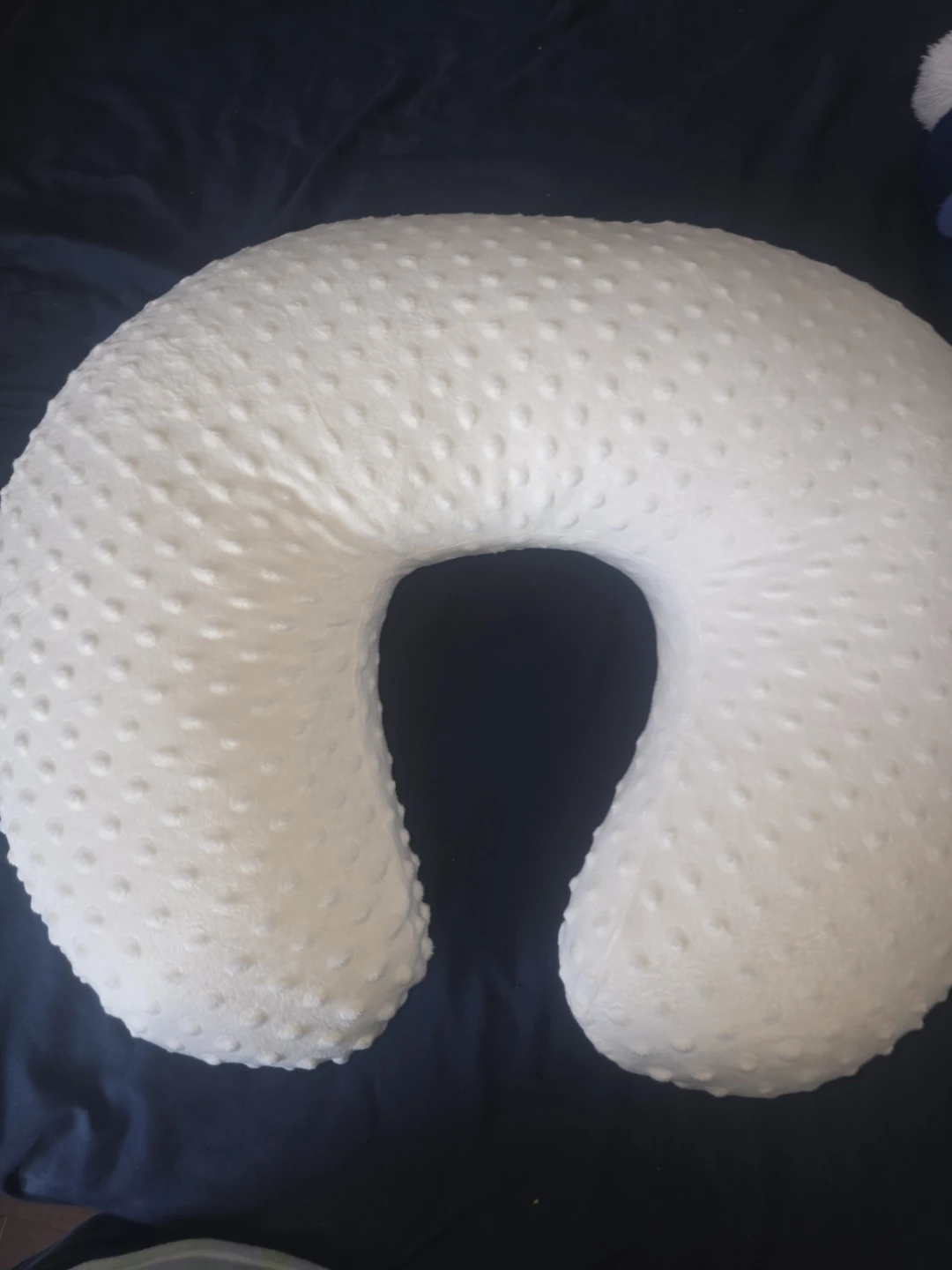 White Nursing Pillow - photo 5