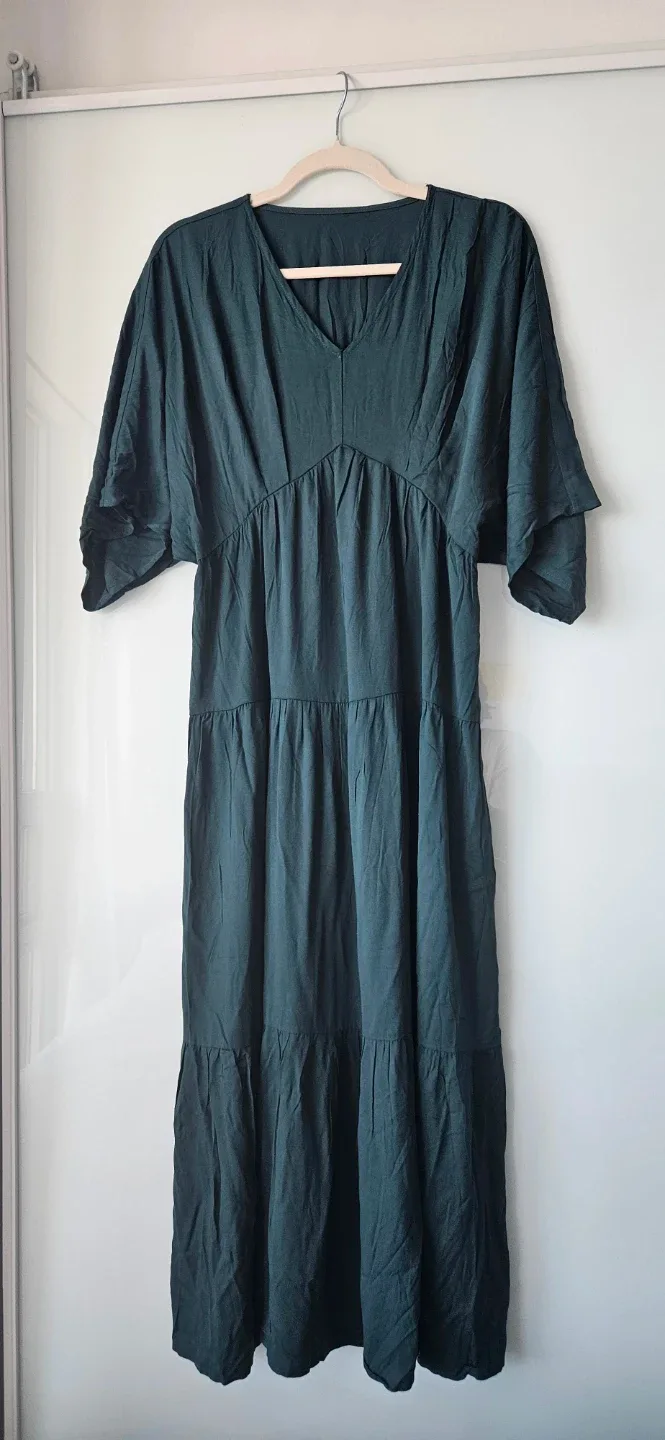 Dark Green Tiered Midi Dress, Size Medium