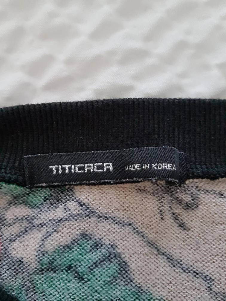 TITICACA Floral Print Sweater S/M - photo 2