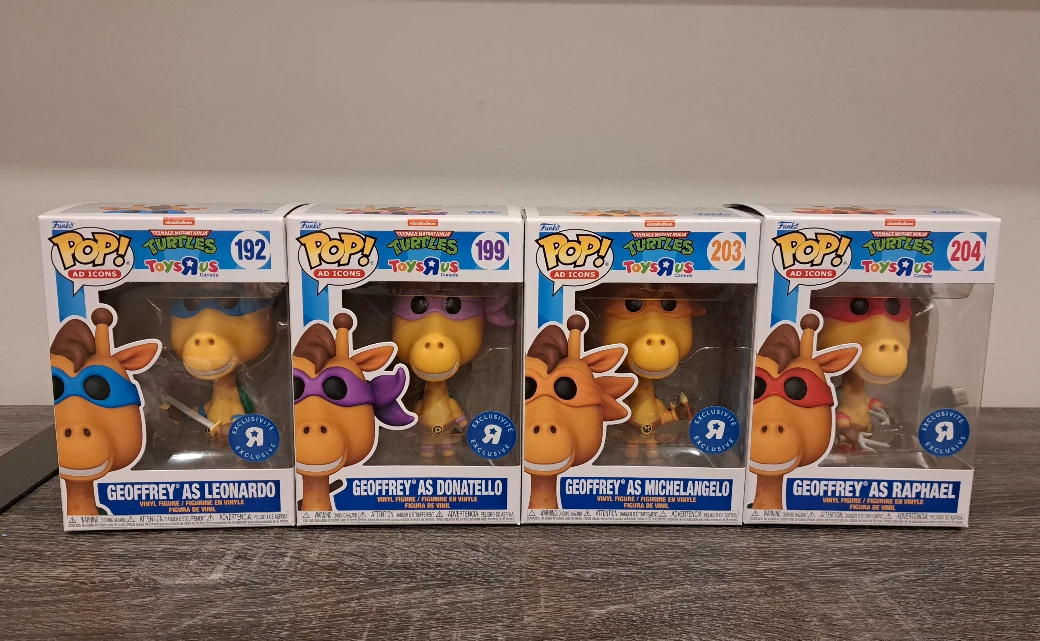 TMNT 🐢 x ToysRus 🦒 | Geoffrey as Teenage Mutant Ninja Turtles
