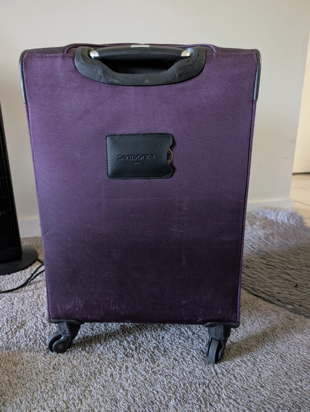 Samsonite carry-on suitcase - photo 3