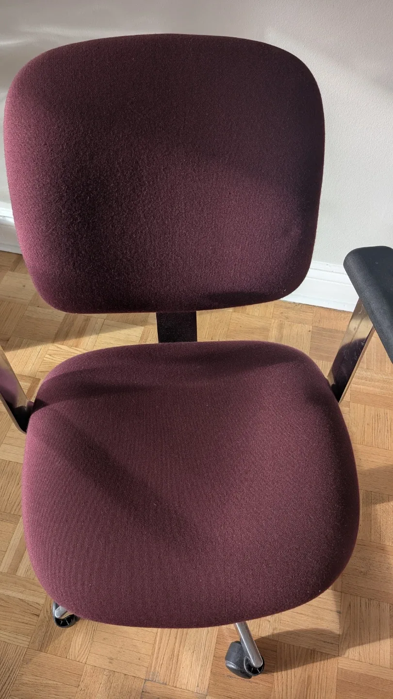 Burgundy Office Chair image indicator(4)